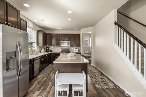 3906 Highlands Boulevard Puyallup WA 98372