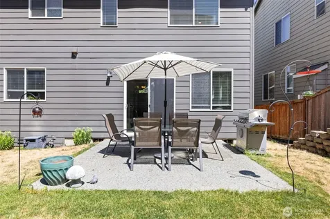 3906 Highlands Boulevard Puyallup WA 98372
