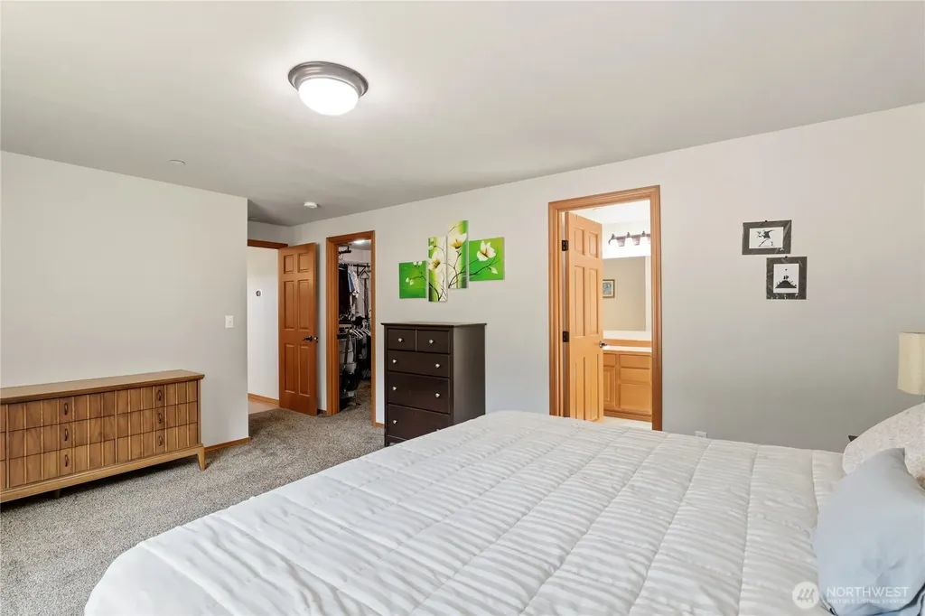 11234 Wicks Lake Road SW Port Orchard WA 98367