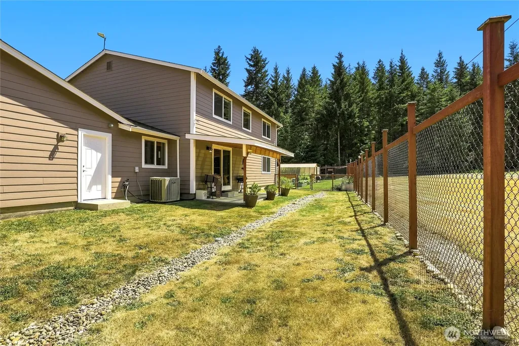 11234 Wicks Lake Road SW Port Orchard WA 98367