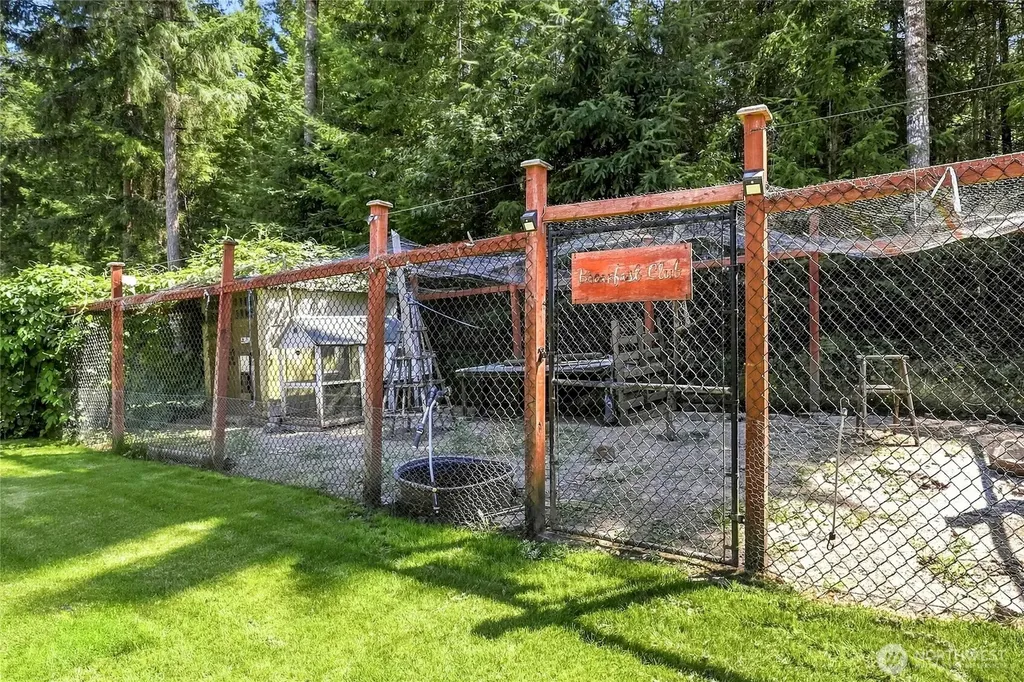 11234 Wicks Lake Road SW Port Orchard WA 98367
