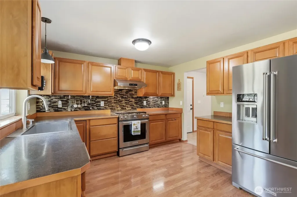 11234 Wicks Lake Road SW Port Orchard WA 98367