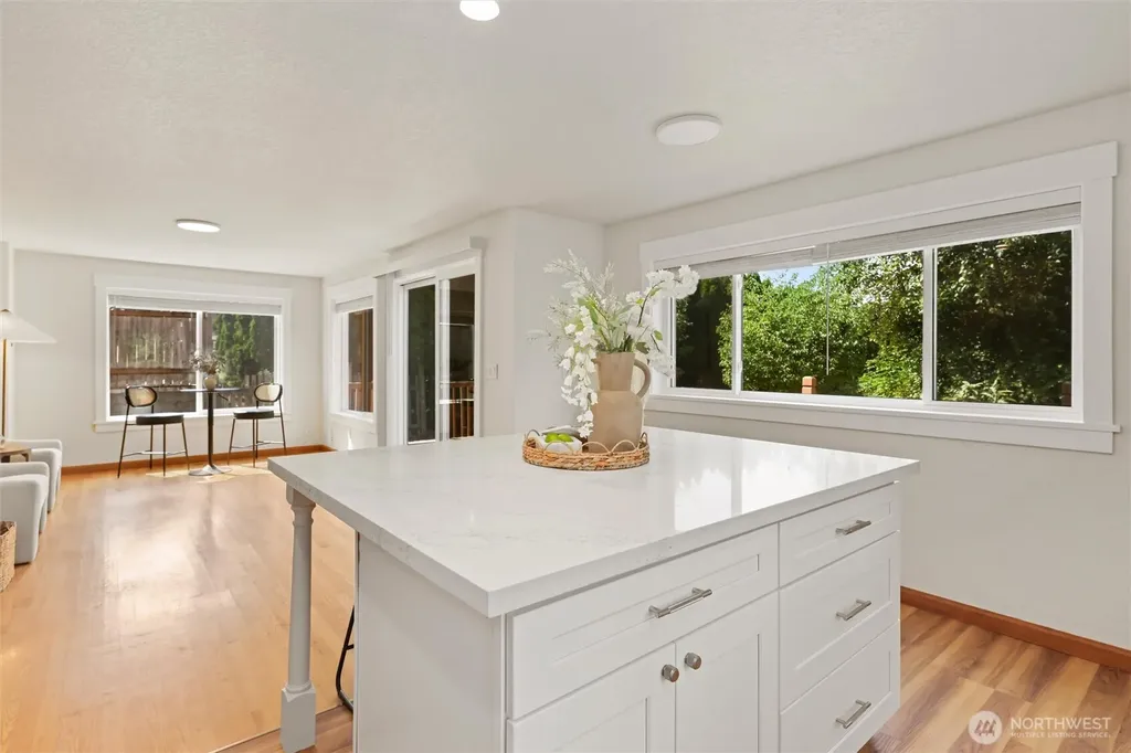 6149 115th Place SE Bellevue WA 98006