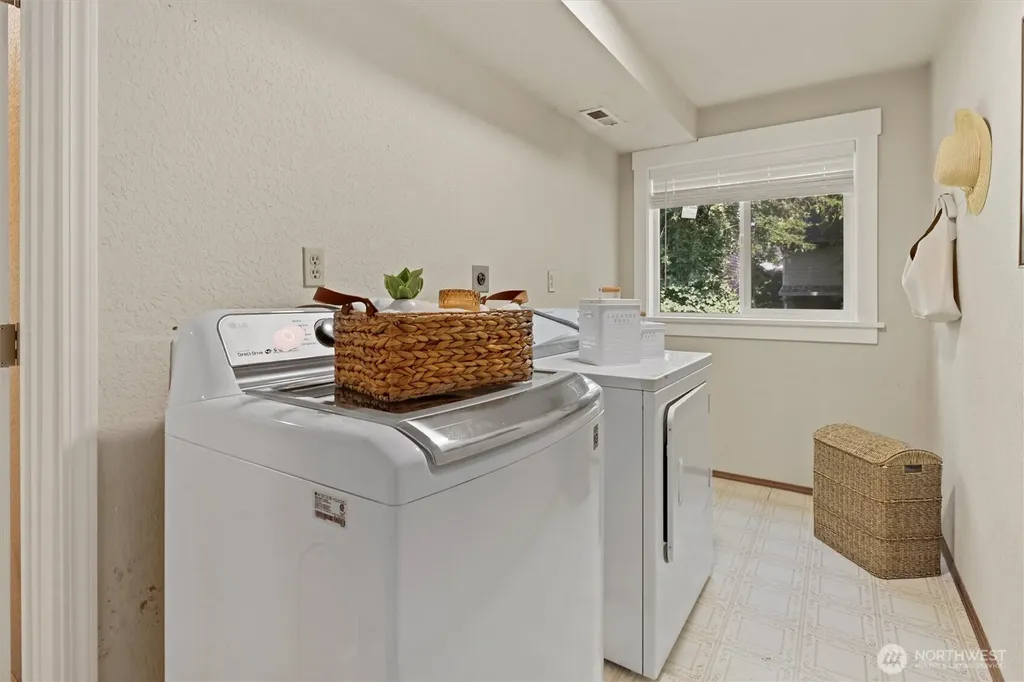 6149 115th Place SE Bellevue WA 98006