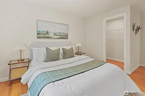 6149 115th Place SE Bellevue WA 98006