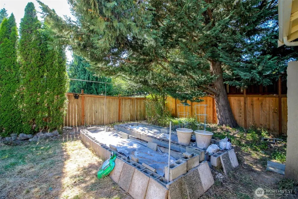 9311 203rd Avenue E Bonney Lake WA 98391