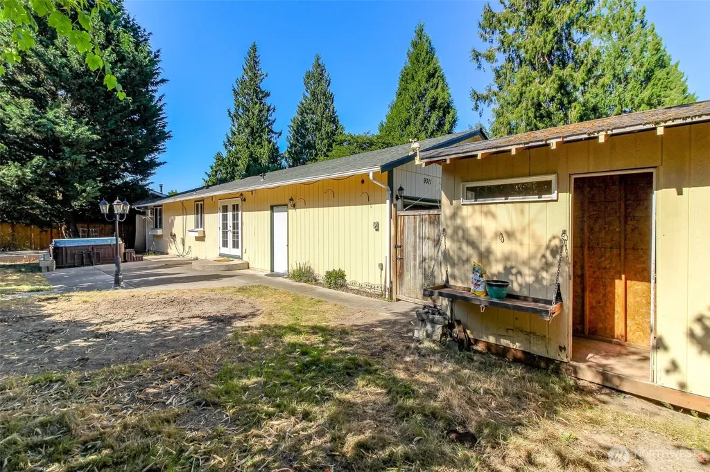 9311 203rd Avenue E Bonney Lake WA 98391