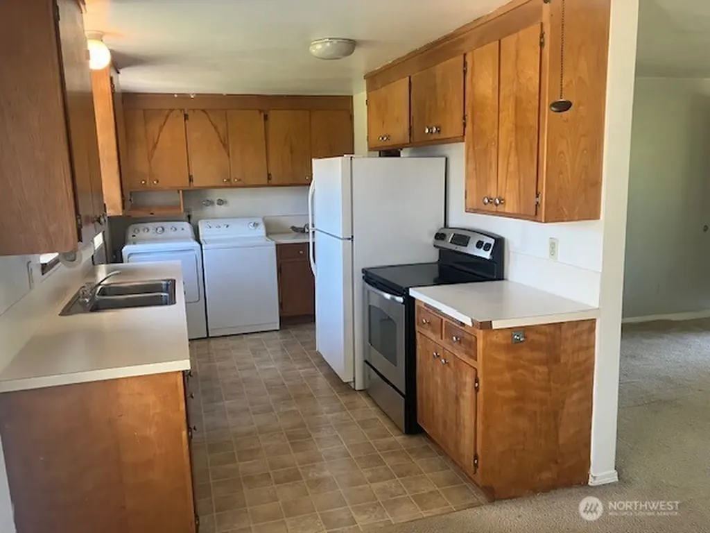 31733 W Rutherford Street Carnation WA 98014