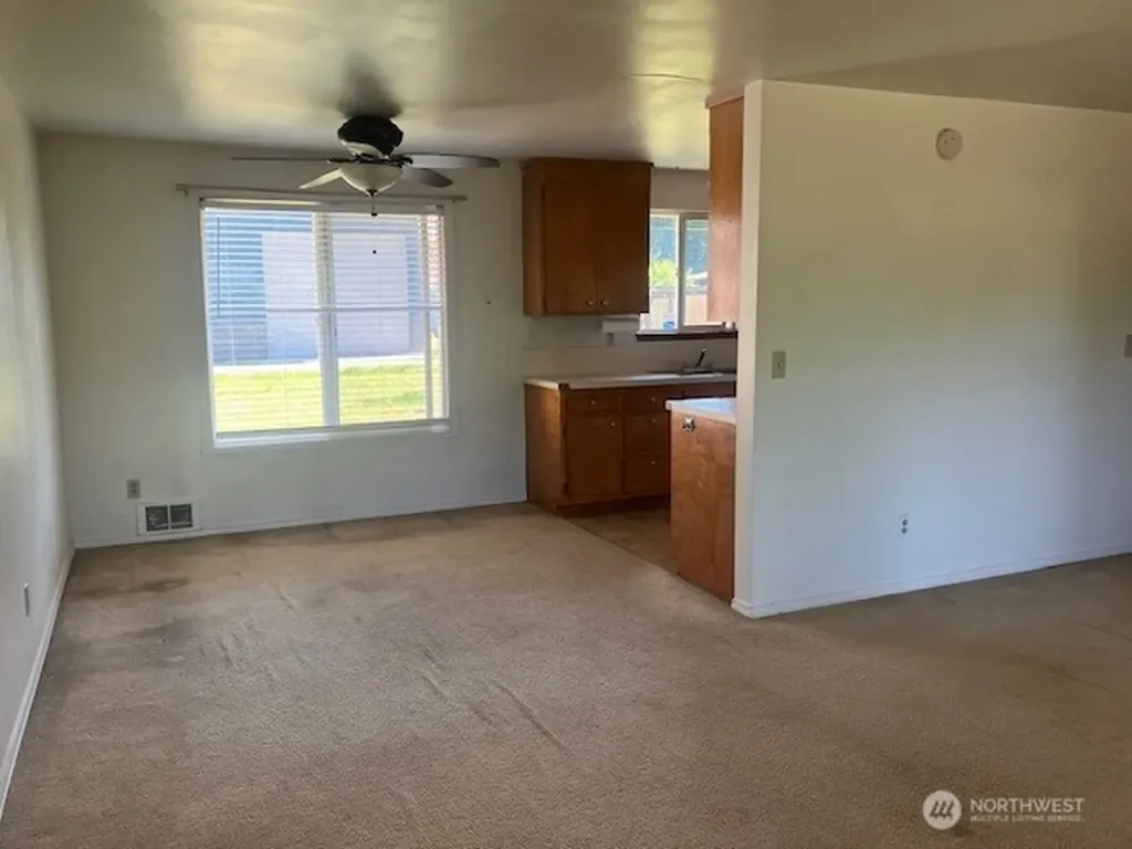 31733 W Rutherford Street Carnation WA 98014