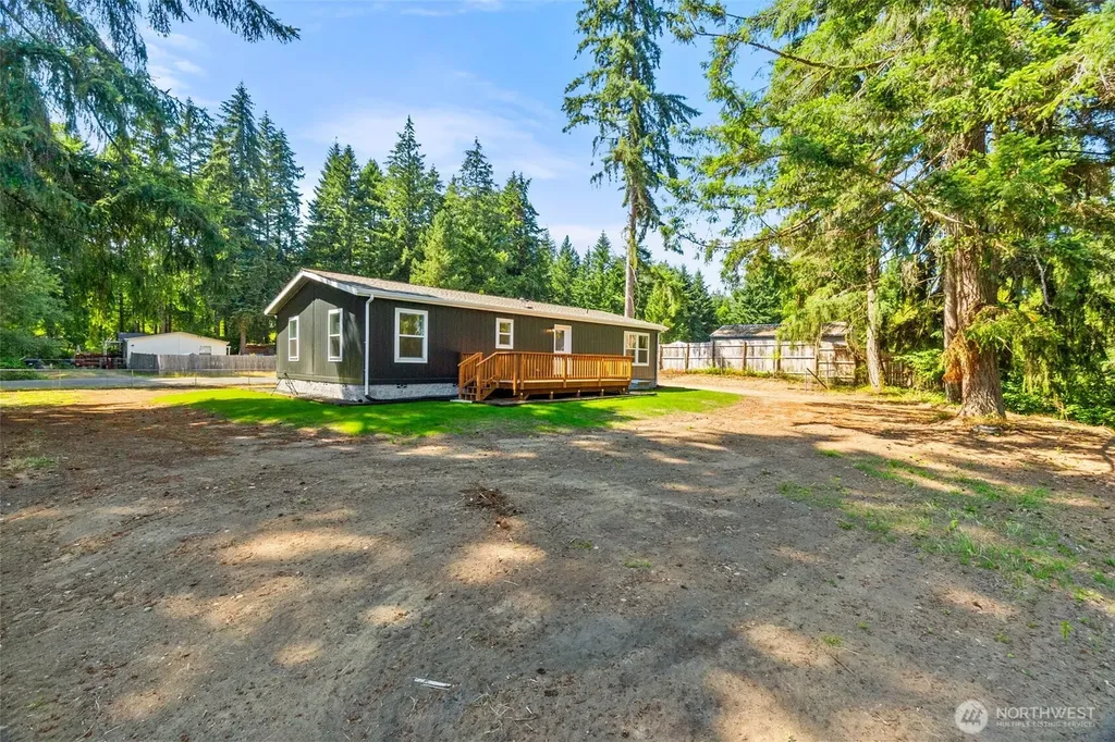 8306 SE Dawn Hill Drive Olympia WA 98513