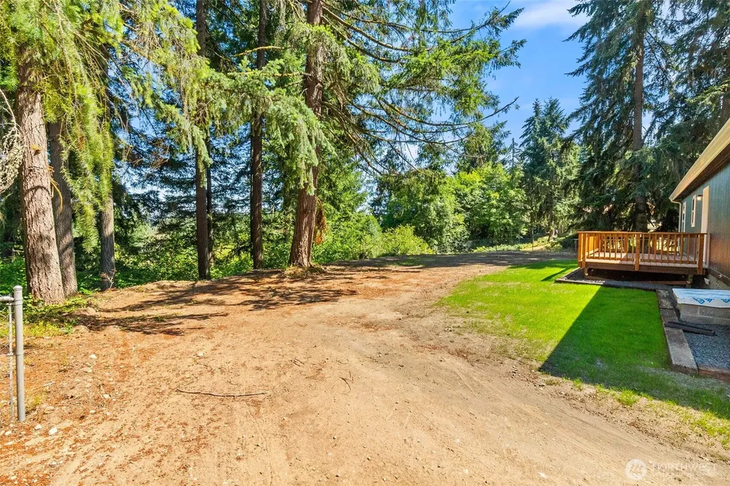 8306 SE Dawn Hill Drive Olympia WA 98513