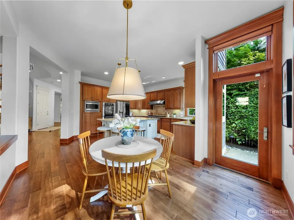 6227 Whitaker Lane SE Snoqualmie WA 98065