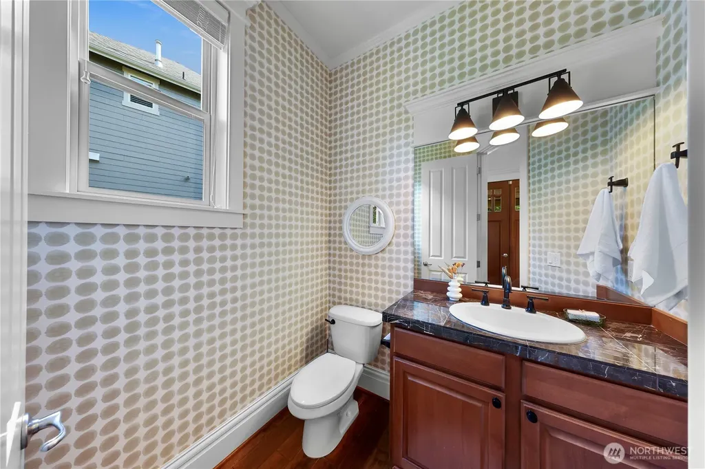 6227 Whitaker Lane SE Snoqualmie WA 98065
