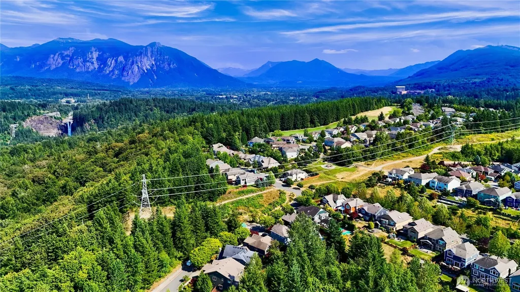 6227 Whitaker Lane SE Snoqualmie WA 98065
