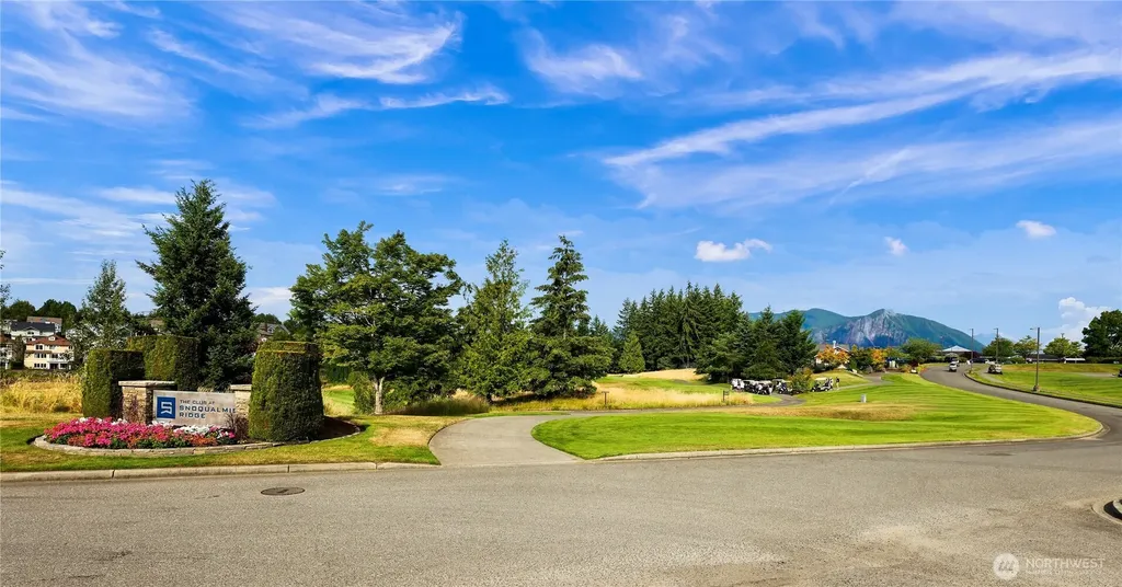 6227 Whitaker Lane SE Snoqualmie WA 98065