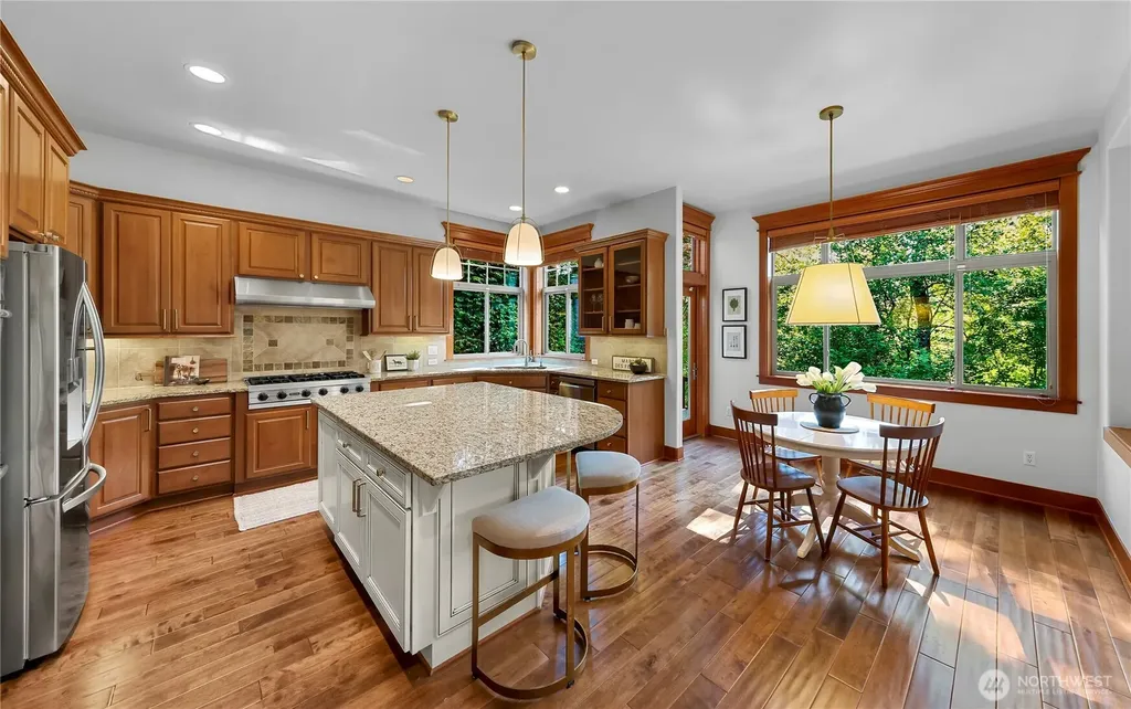 6227 Whitaker Lane SE Snoqualmie WA 98065