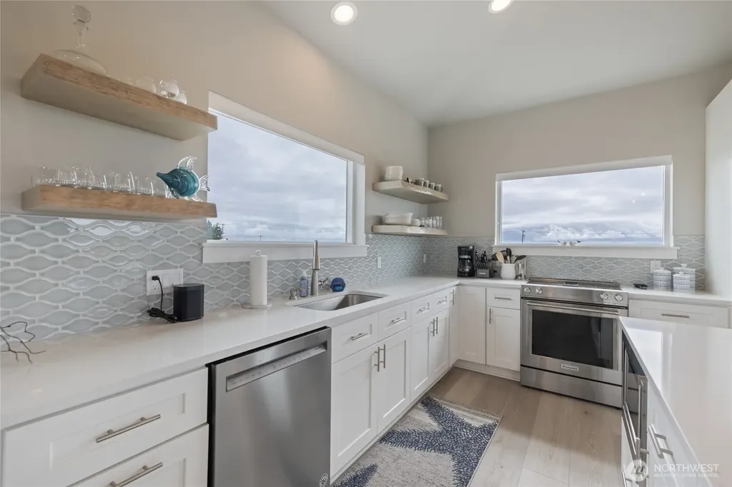 1038 Point Brown Avenue SE Ocean Shores WA 98569