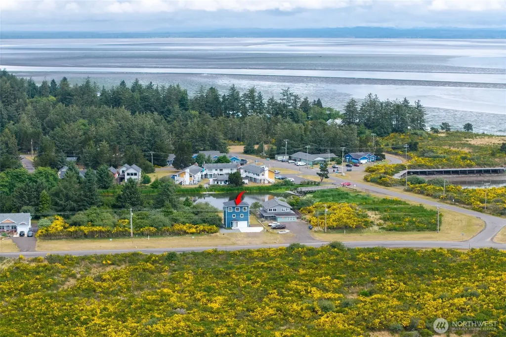 1038 Point Brown Avenue SE Ocean Shores WA 98569