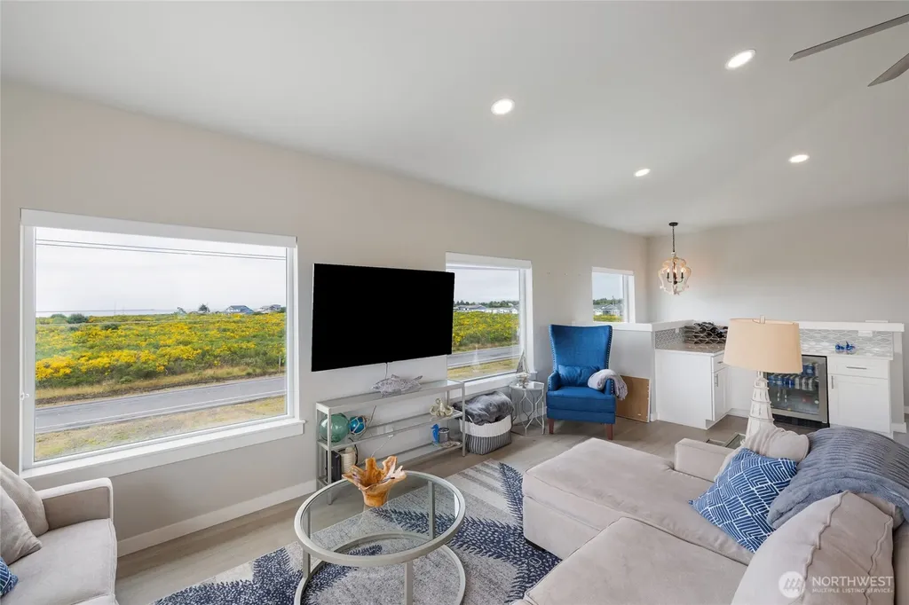 1038 Point Brown Avenue SE Ocean Shores WA 98569