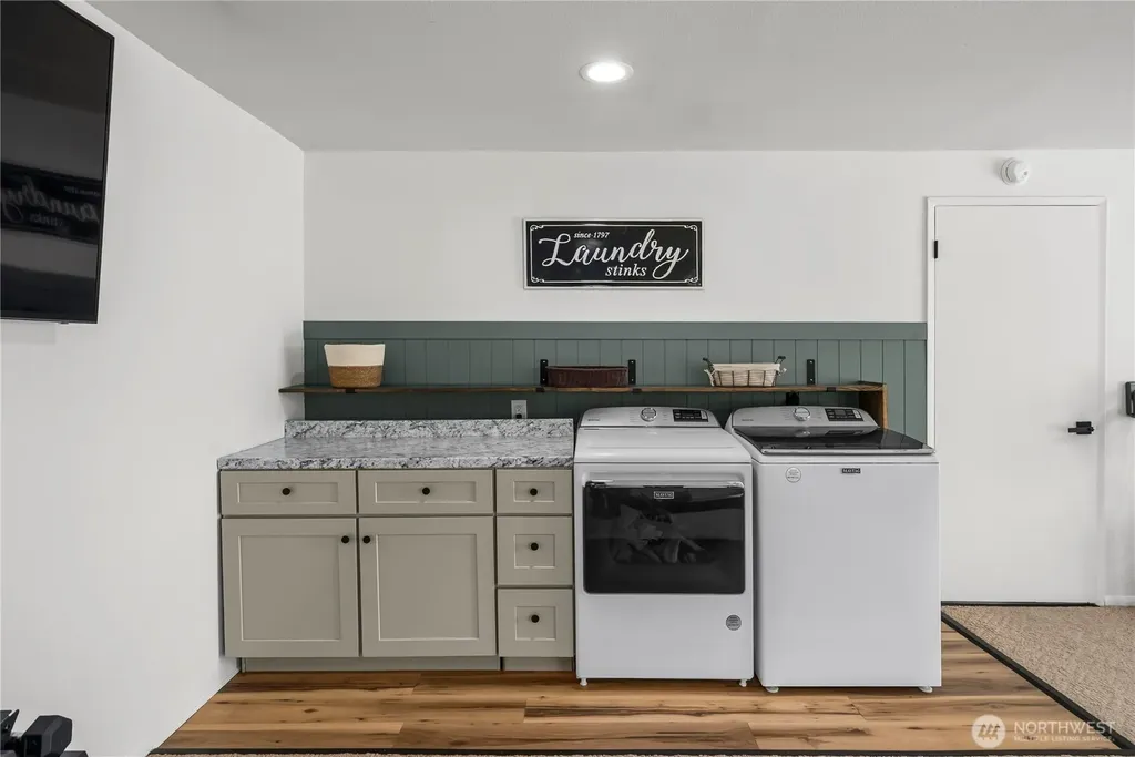 3517 Oas Drive W University Place WA 98466