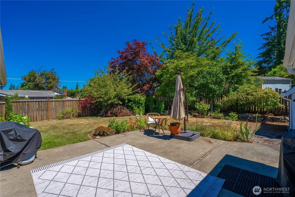 3517 Oas Drive W University Place WA 98466