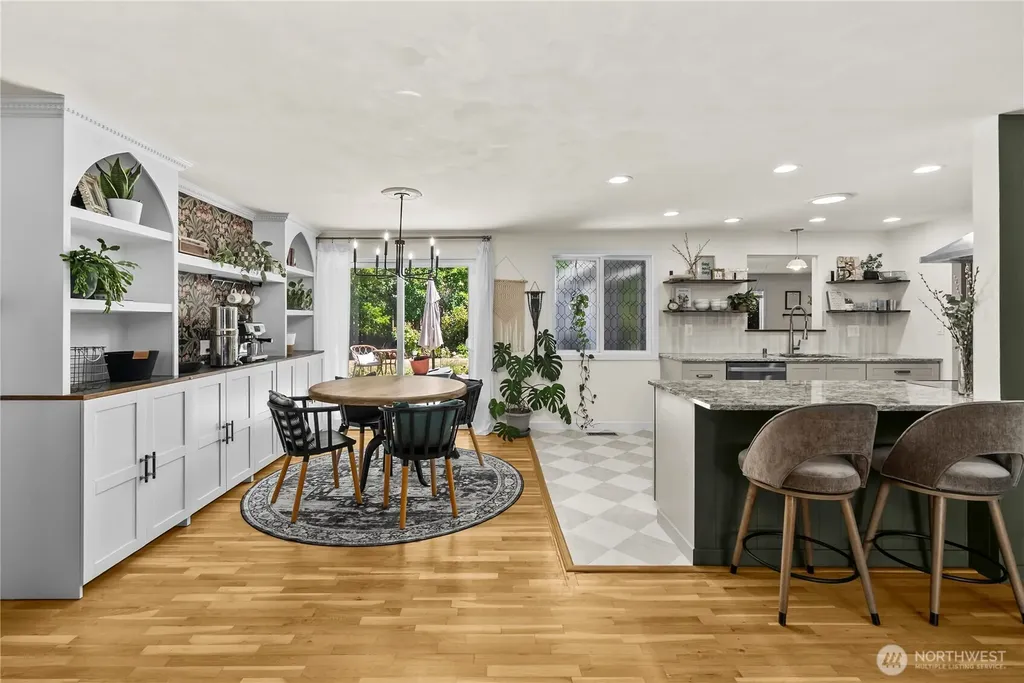 3517 Oas Drive W University Place WA 98466