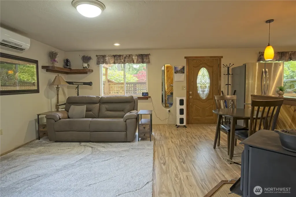 82 Cypress Port Angeles WA 98362