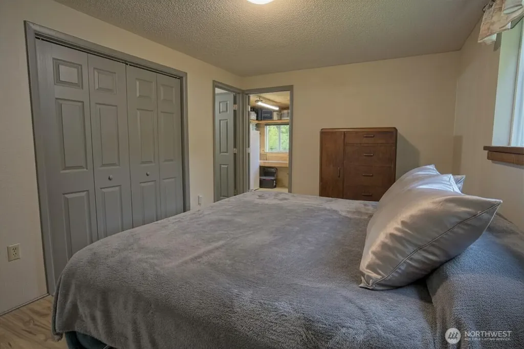 82 Cypress Port Angeles WA 98362