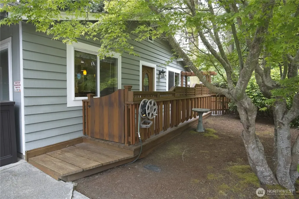 82 Cypress Port Angeles WA 98362