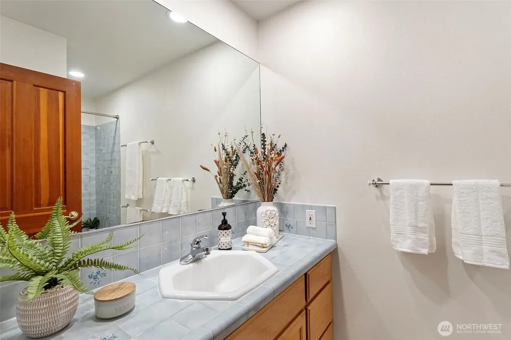 7810 175th Street SW Edmonds WA 98026