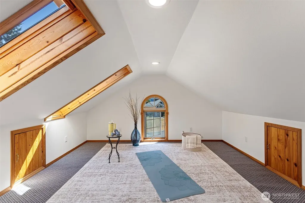 7810 175th Street SW Edmonds WA 98026