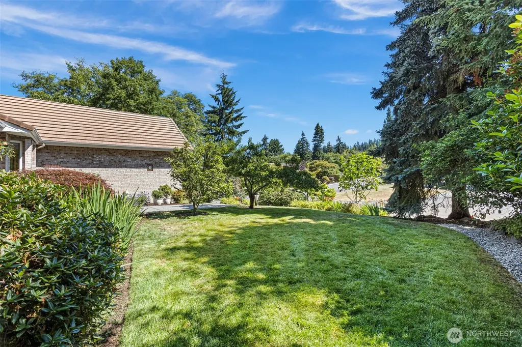 7810 175th Street SW Edmonds WA 98026