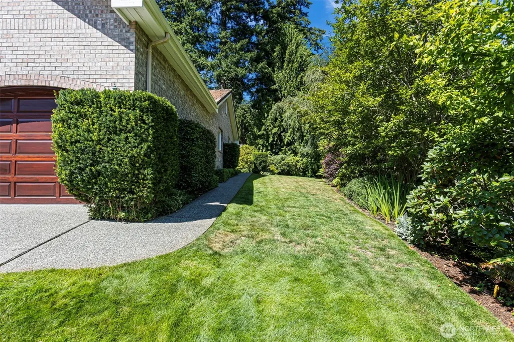 7810 175th Street SW Edmonds WA 98026