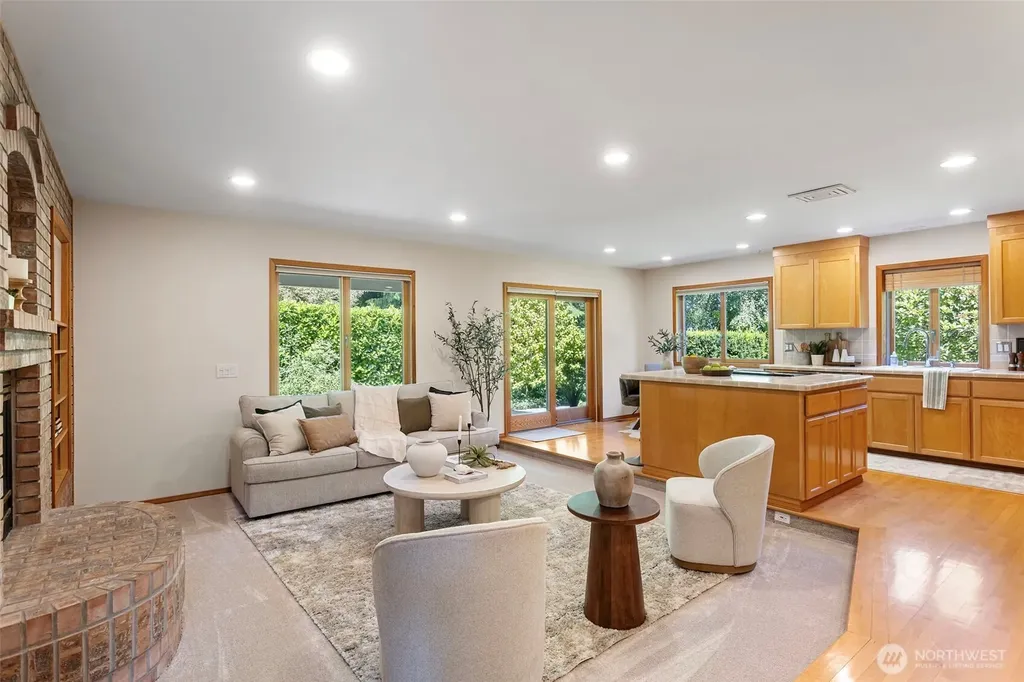 7810 175th Street SW Edmonds WA 98026