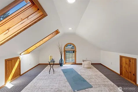 7810 175th Street SW Edmonds WA 98026