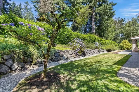 7810 175th Street SW Edmonds WA 98026
