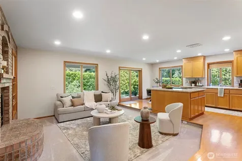 7810 175th Street SW Edmonds WA 98026