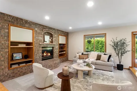 7810 175th Street SW Edmonds WA 98026