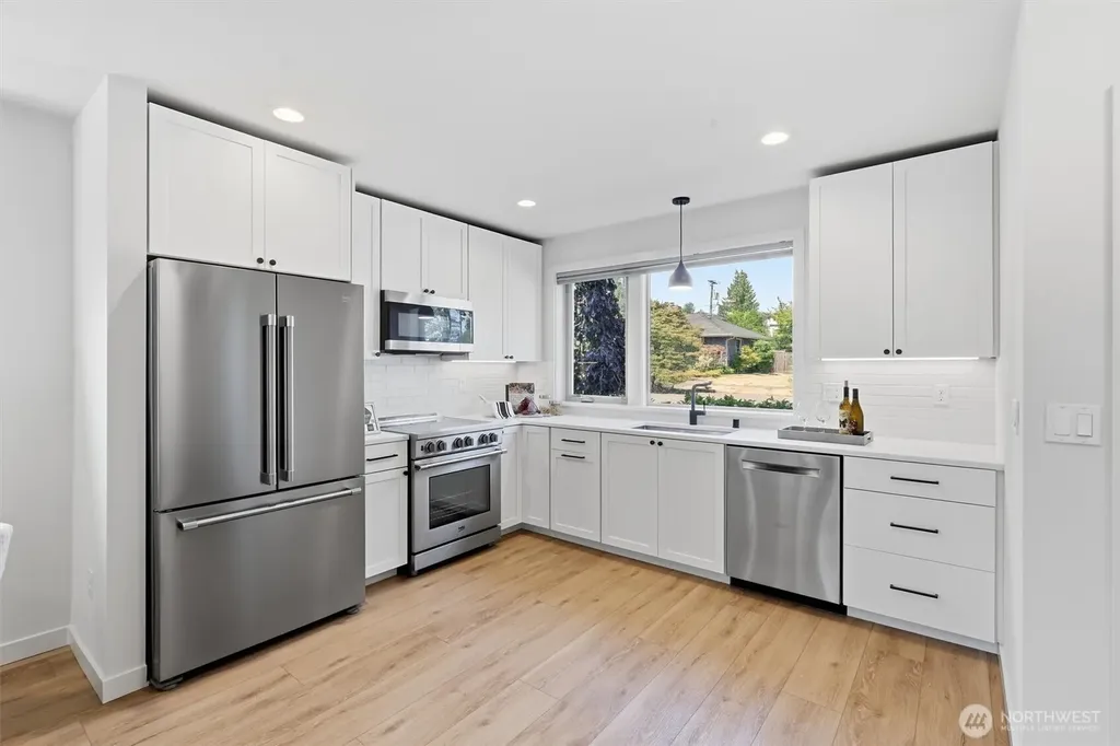 2109 NE 83rd Street Seattle WA 98115