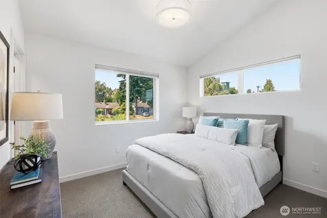 2109 NE 83rd Street Seattle WA 98115