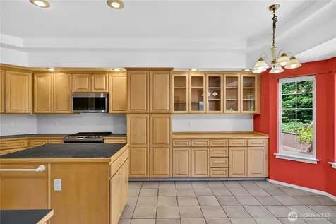 2315 Westwood Drive Anacortes WA 98221