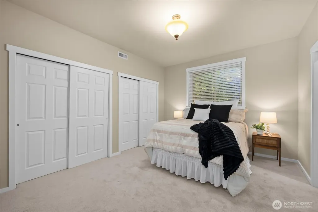 2301 Overview Drive NE Tacoma WA 98422