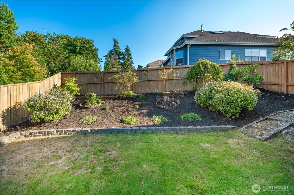 2301 Overview Drive NE Tacoma WA 98422