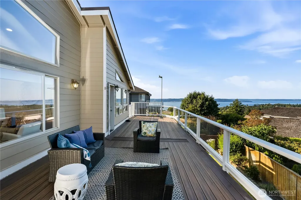 2301 Overview Drive NE Tacoma WA 98422