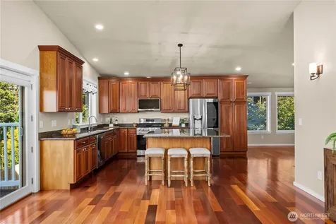 2301 Overview Drive NE Tacoma WA 98422