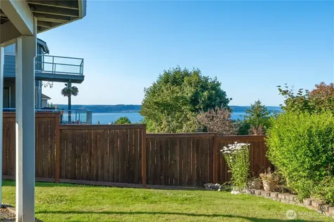 2301 Overview Drive NE Tacoma WA 98422