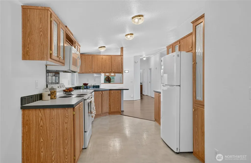 1450 Northlake Way NW Bremerton WA 98312
