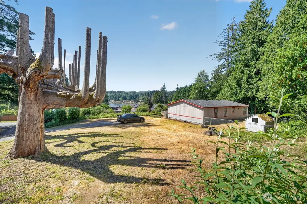 1450 Northlake Way NW Bremerton WA 98312