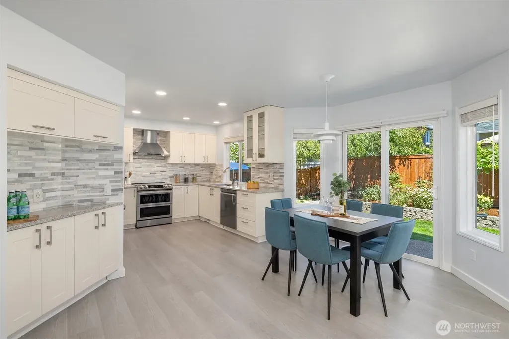 24218 SE 40th Street Sammamish WA 98029
