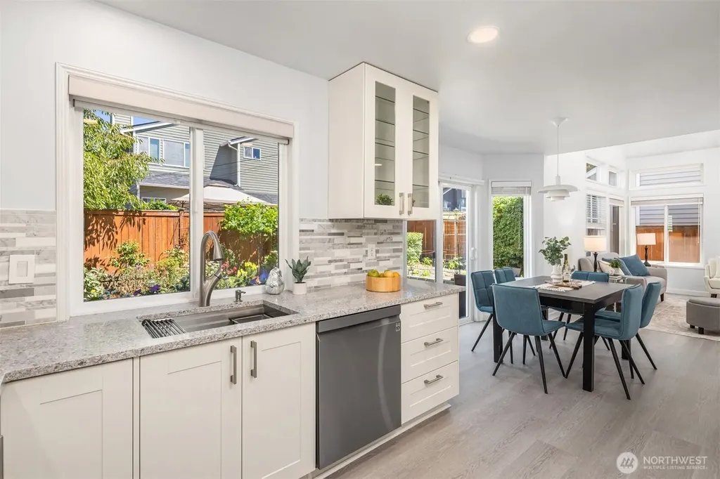 24218 SE 40th Street Sammamish WA 98029